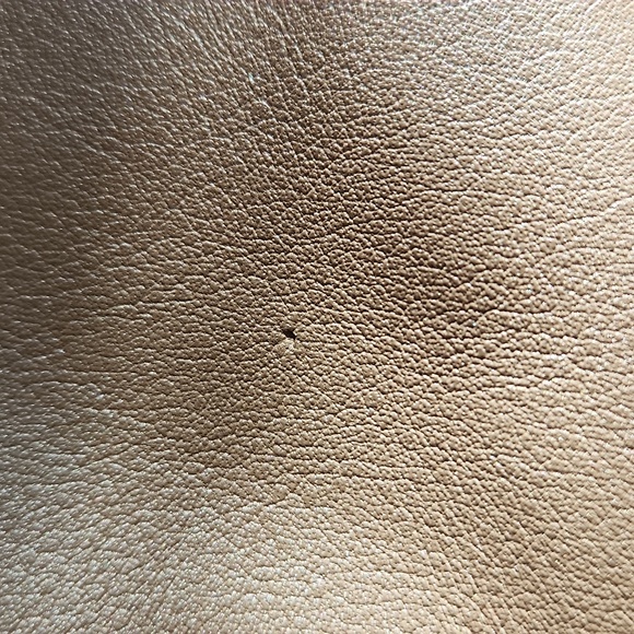 Coach Beige Leather Shoulder Bag - Picture 15 of 16